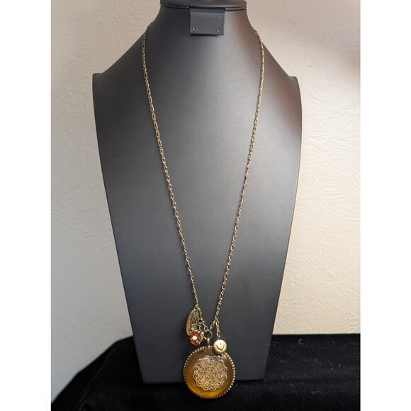 Antiqued Gold Tone Pendant Multi-Charm Long Chain 29.5"-31.5" Necklace - Picture 7 of 7